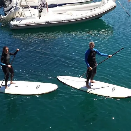 Edificio Con Vistas En + Wifi Elanchove