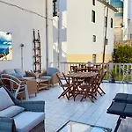 Edificio Con Vistas En + Wifi