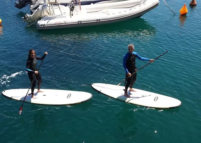 Edificio Con Vistas En + Wifi Elanchove