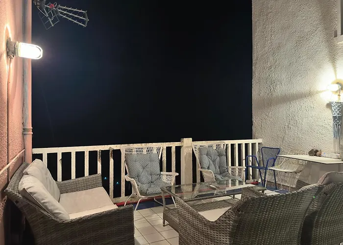 Edificio Con Vistas En + Wifi