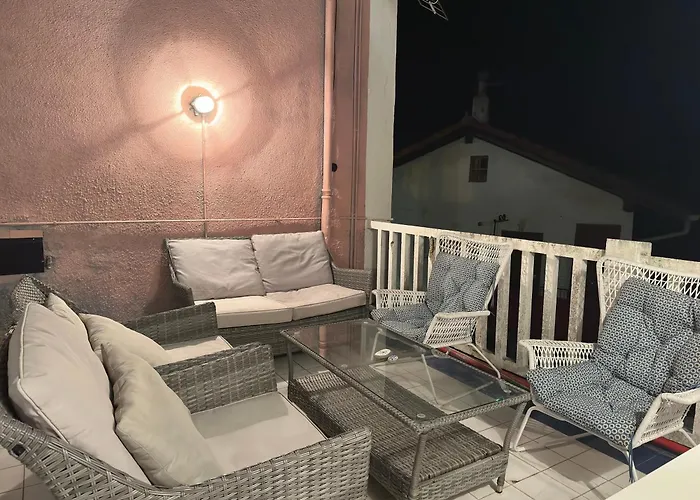 Edificio Con Vistas En + Wifi *