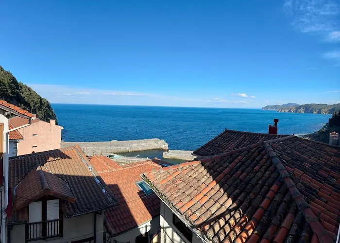 Edificio Con Vistas En + Wifi Elanchove