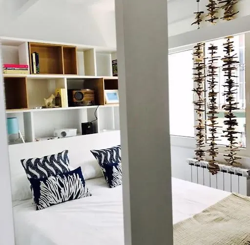 Edificio Con Vistas En + Wifi *