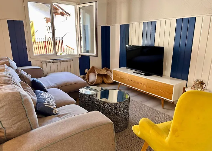 Edificio Con Vistas En + Wifi Elantxobe